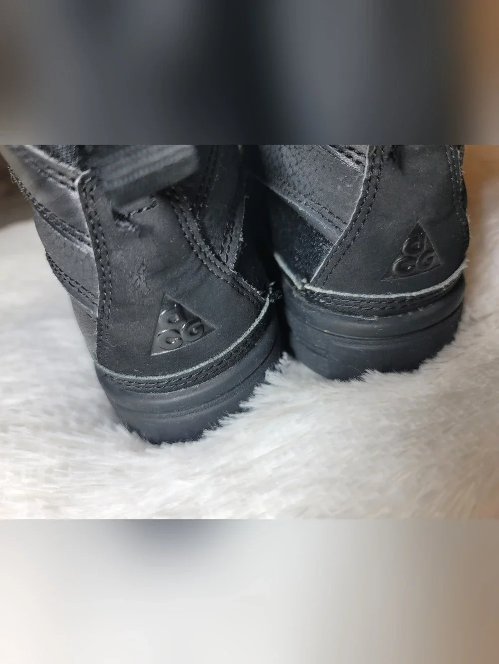 Nike ACG Woodside 2 High Black Winter Boots Size 12.5C